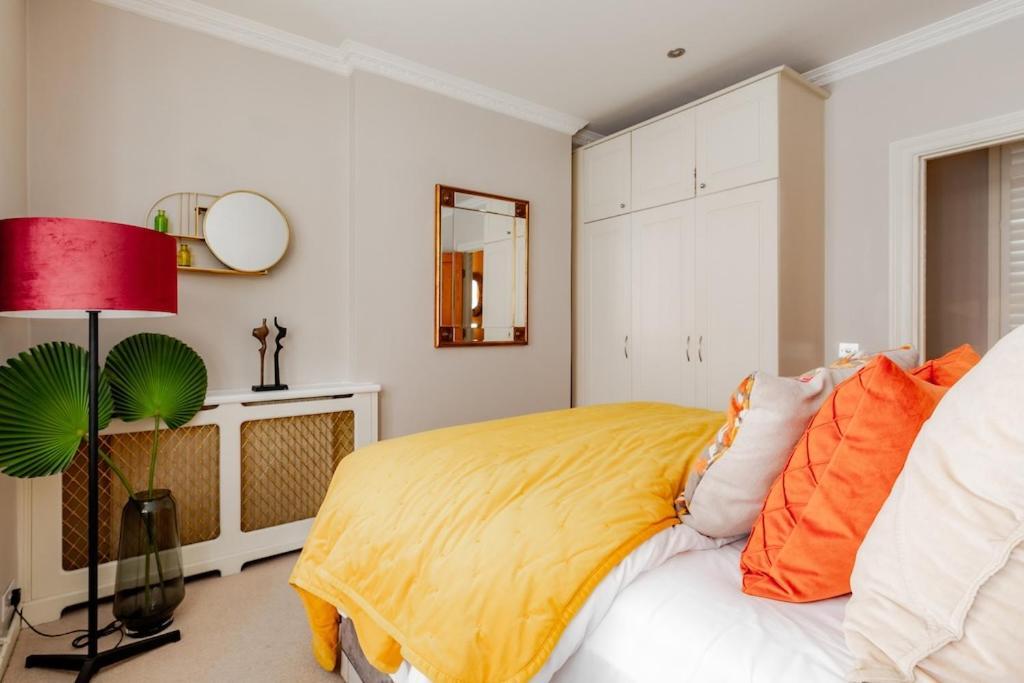 Revamped & Luxxe For Covent Garden Lovers! Adorable City Home For Families & Friends Londres Extérieur photo